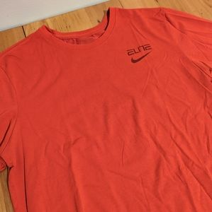 Nike elite dri fit tee shirt sz M